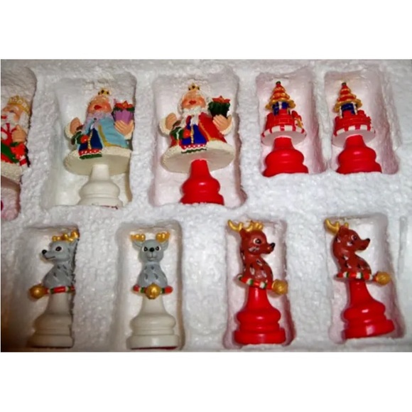 Kurt S Adler Christmas Chess Set. Used and loved - Picture 11 of 16